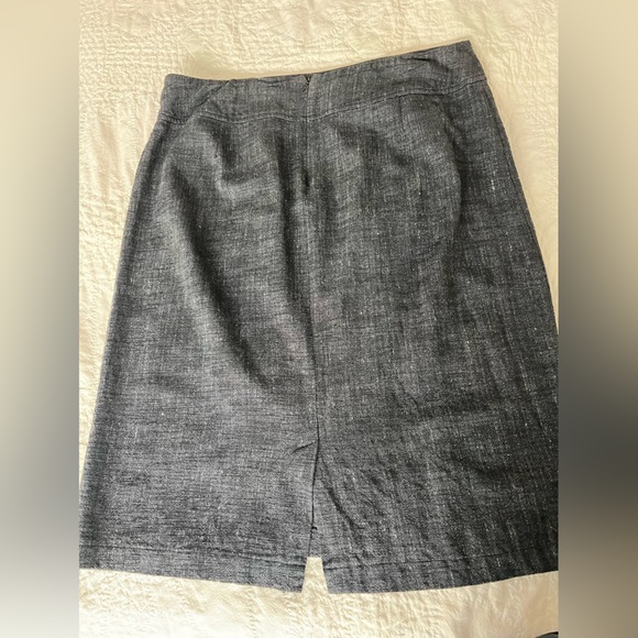 Eileen Fisher straight denim-feel linen skirt - Picture 4 of 5